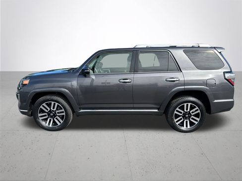 Used 2019 Toyota 4Runner Limited AWD/4WD image 10