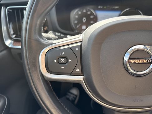 Used 2022 Volvo S60 T8 R-Design Expression w/ Premium Package image 22