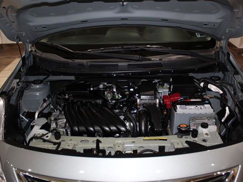 Used 2012 Nissan Versa SV w/ Convenience Pkg FWD image 31