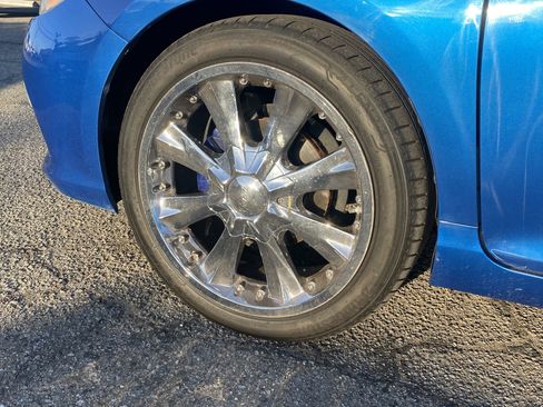 Used 2017 Toyota Camry SE w/ Moonroof Package image 23