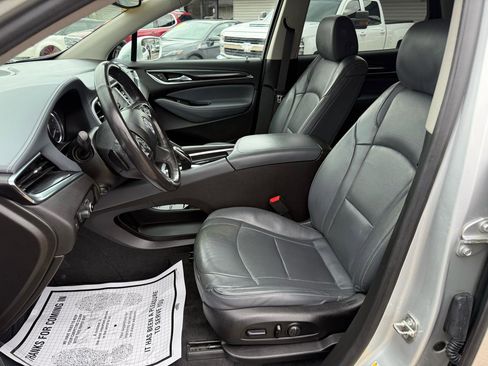 Used 2019 Buick Enclave Premium image 8