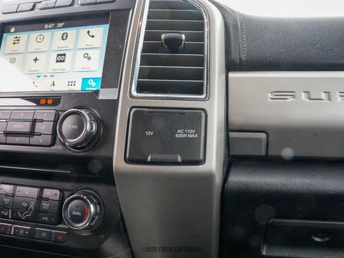 Used 2017 Ford F350 Lariat w/ Lariat Ultimate Package image 46