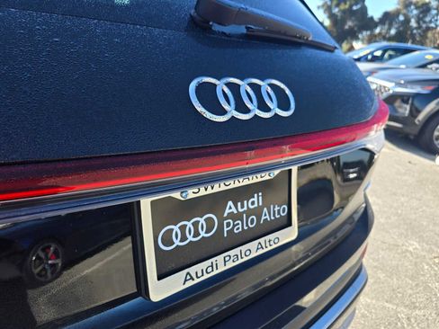 Used 2024 Audi Q4 e-tron Premium w/ Convenience Package image 17