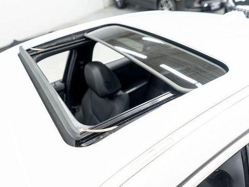 Used 2024 BMW 330e xDrive w/ Convenience Package image 40