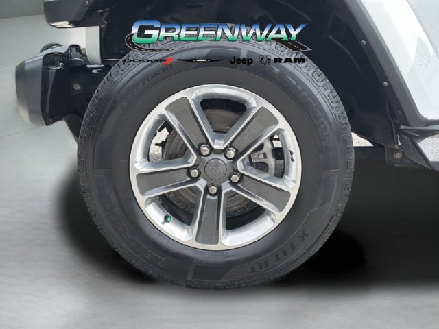 Used 2022 Jeep Wrangler Unlimited Sahara w/ Cold Weather Group AWD/4WD image 36