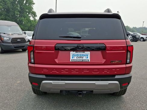 Used 2026 Honda Passport TrailSport image 5