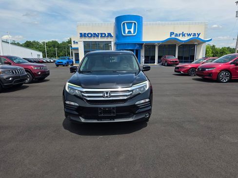 Used 2016 Honda Pilot EX image 8