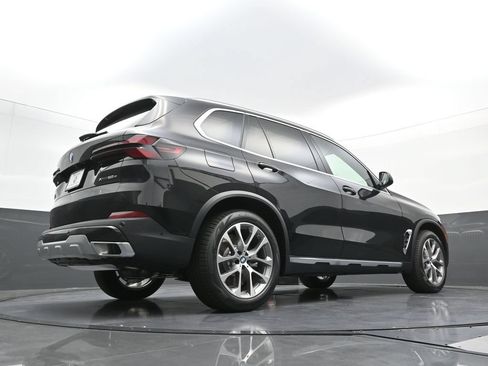 New 2026 BMW X5 xDrive50e AWD/4WD image 28