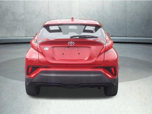 Certified 2021 Toyota C-HR XLE FWD image 27