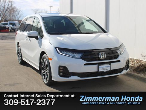 New 2026 Honda Odyssey Elite image 3