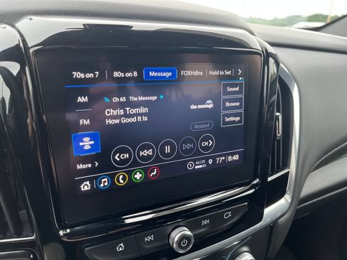 Used 2023 Chevrolet Traverse LT FWD image 18
