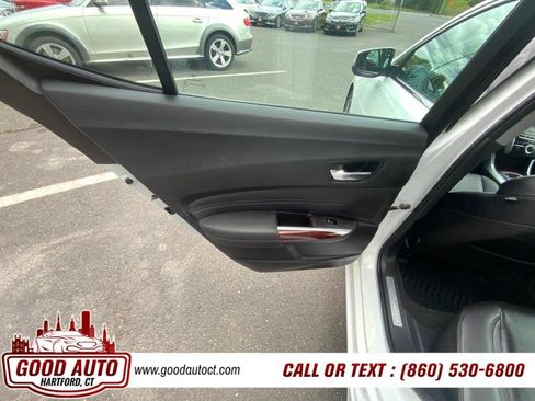 Used 2016 Acura TLX V6 w/ Technology Package FWD image 11