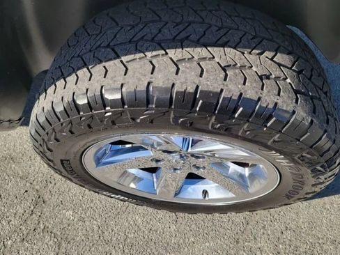 Used 2016 RAM 1500 Express AWD/4WD image 24