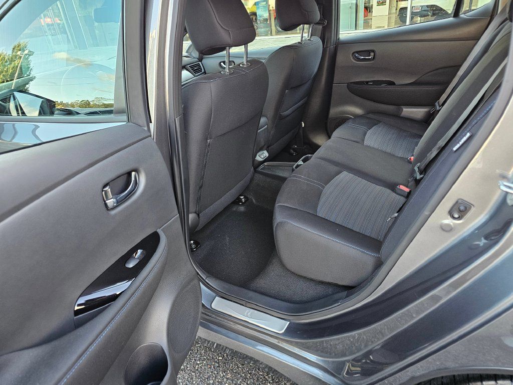 Used 2023 Nissan Leaf SV Plus FWD image 17