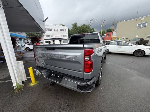 Used 2024 Chevrolet Silverado 1500 LT AWD/4WD image 5