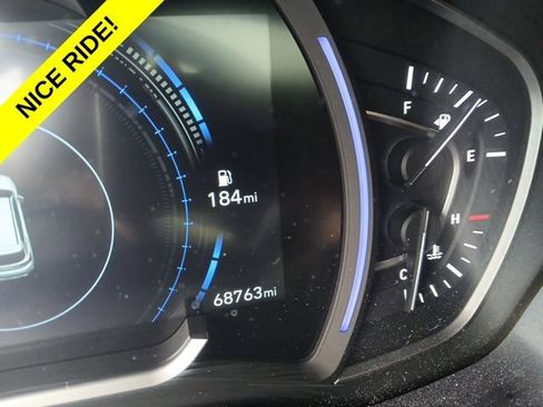 Used 2020 Hyundai Santa Fe Limited AWD/4WD image 27