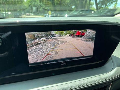 Used 2025 Buick Encore GX Preferred FWD image 23