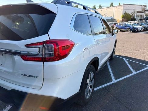 Used 2024 Subaru Ascent Premium w/ Convenience Package AWD/4WD image 8