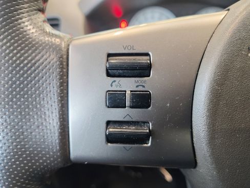 Used 2012 Nissan Xterra PRO-4X w/ Pro-4x Leather Pkg image 3