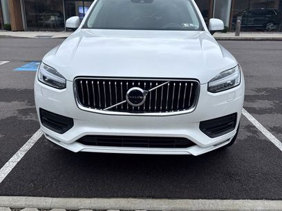 Used 2020 Volvo XC90 T6 Momentum