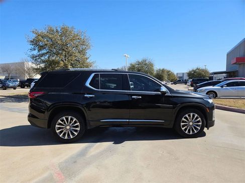 Used 2022 Chevrolet Traverse Premier image 10