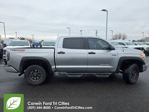 Used 2015 Toyota Tundra SR5 w/ TRD Off Road Package image 6