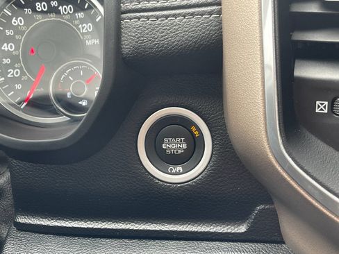 Used 2021 RAM 1500 Laramie AWD/4WD image 23