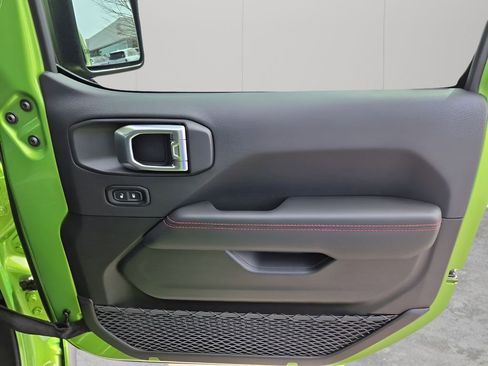 New 2026 Jeep Gladiator Rubicon image 12