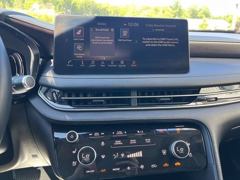 Used 2023 INFINITI QX60 Sensory w/ Cargo Package AWD/4WD image 37
