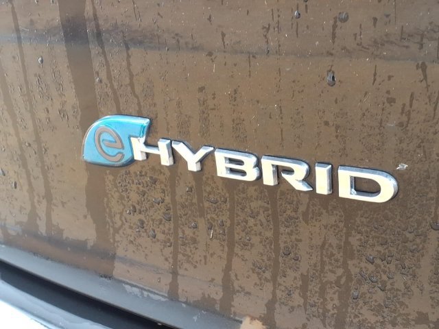 Used 2023 Chrysler Pacifica Limited FWD image 27