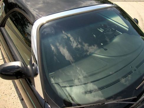 Used 2002 Ford Thunderbird image 18