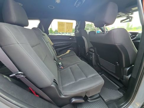 Used 2025 Dodge Durango GT AWD/4WD image 18