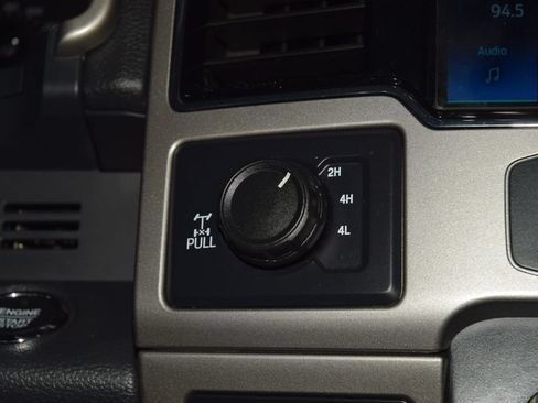 Used 2022 Ford F350 Lariat w/ Black Appearance Package AWD/4WD image 33