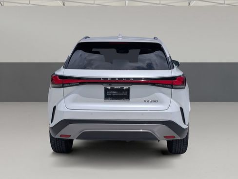 Used 2025 Lexus RX 350 Premium w/ Accessory Package (Z1) FWD image 10