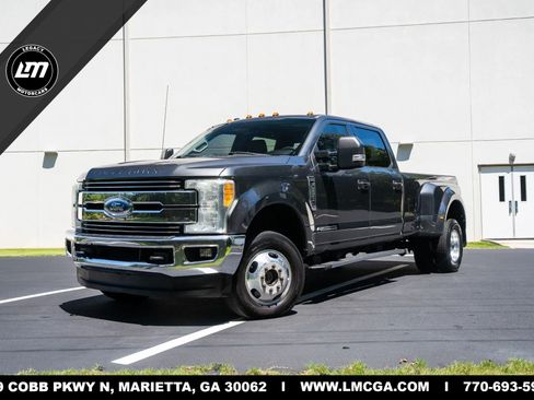 Used 2017 Ford F350 Lariat w/ Lariat Ultimate Package AWD/4WD image 1