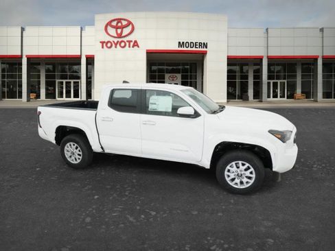 New 2026 Toyota Tacoma SR5 AWD/4WD image 7