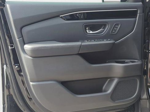 New 2025 Honda Pilot EX-L image 10