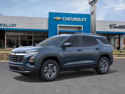 Used 2026 Chevrolet Equinox LT AWD/4WD image 3