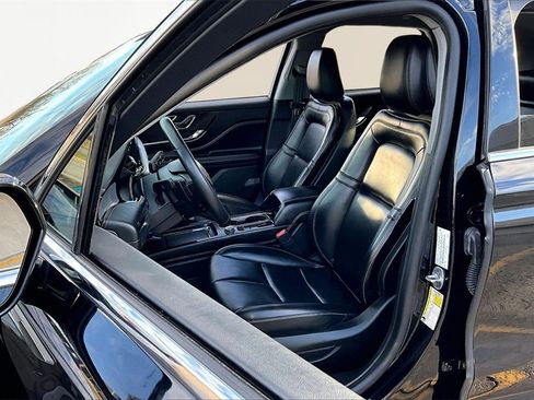 Used 2022 Lincoln Corsair FWD image 25