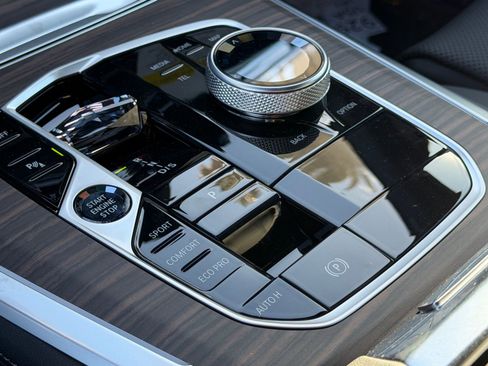 New 2026 BMW X5 sDrive40i image 28