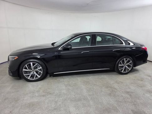 Certified 2025 Mercedes-Benz E 450 4MATIC Sedan image 7