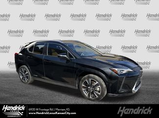 Used 2022 Lexus UX 250h w/ Premium Package video 1