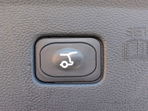 Certified 2024 Ford Edge SEL w/ Convenience Package image 15