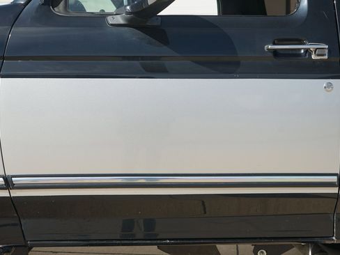 Used 1995 Ford Bronco XLT image 36