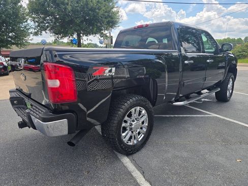Used 2008 Chevrolet Silverado 2500 LTZ w/ Safety Package AWD/4WD image 7