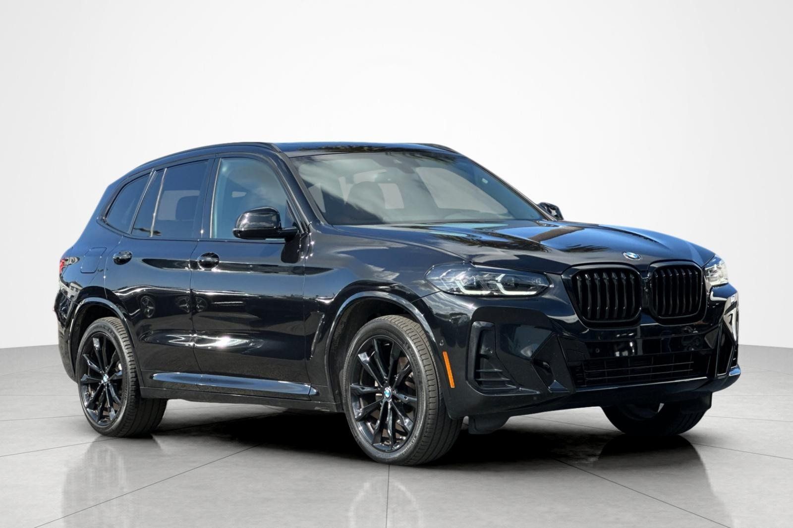 Used 2024 BMW X3 xDrive30i w/ Premium Package AWD/4WD image 7