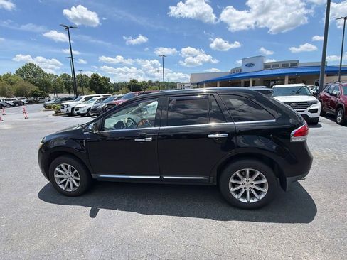 Used 2012 Lincoln MKX AWD image 13
