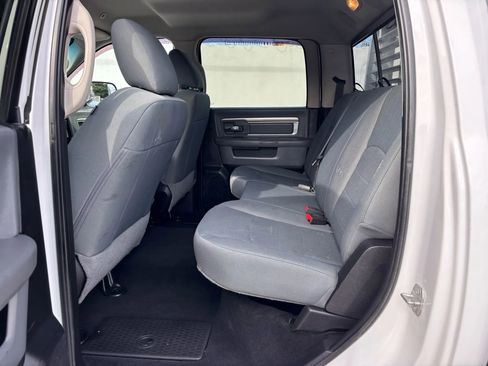 Used 2018 RAM 3500 SLT image 11