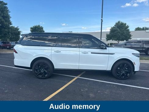 Used 2025 Lincoln Navigator L Black Label AWD/4WD image 6