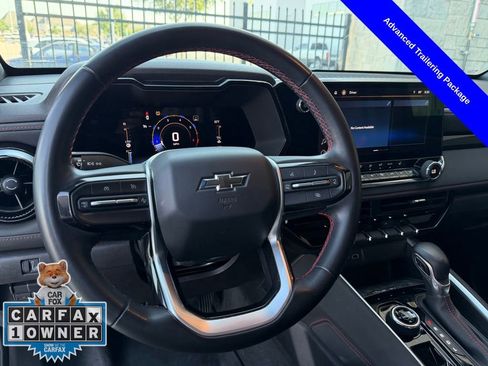 Used 2023 Chevrolet Colorado Z71 w/ Z71 Convenience Package 2 AWD/4WD image 12